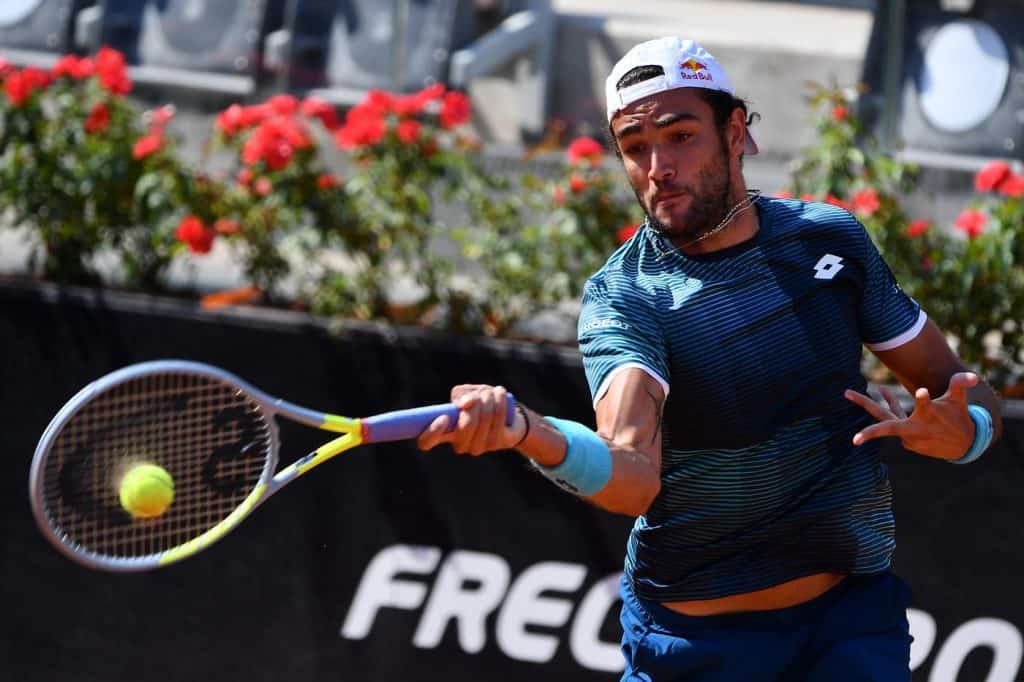 Berrettini batte Travaglia e vola ai quarti a Roma