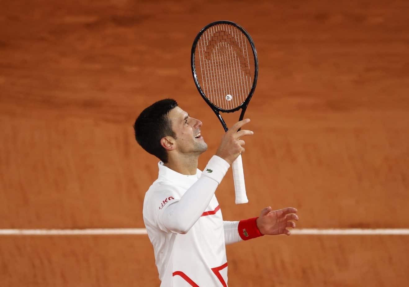 Djokovic dice no ai giudici di linea