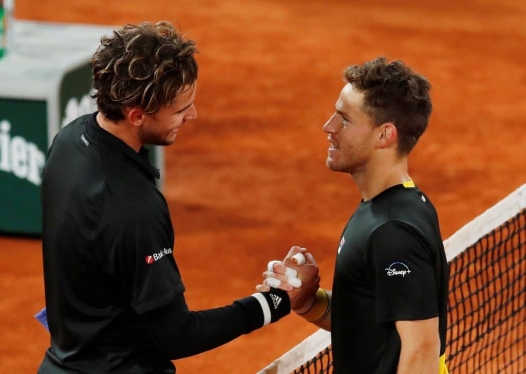 Il saluto post-match tra Thiem e Schwartzman