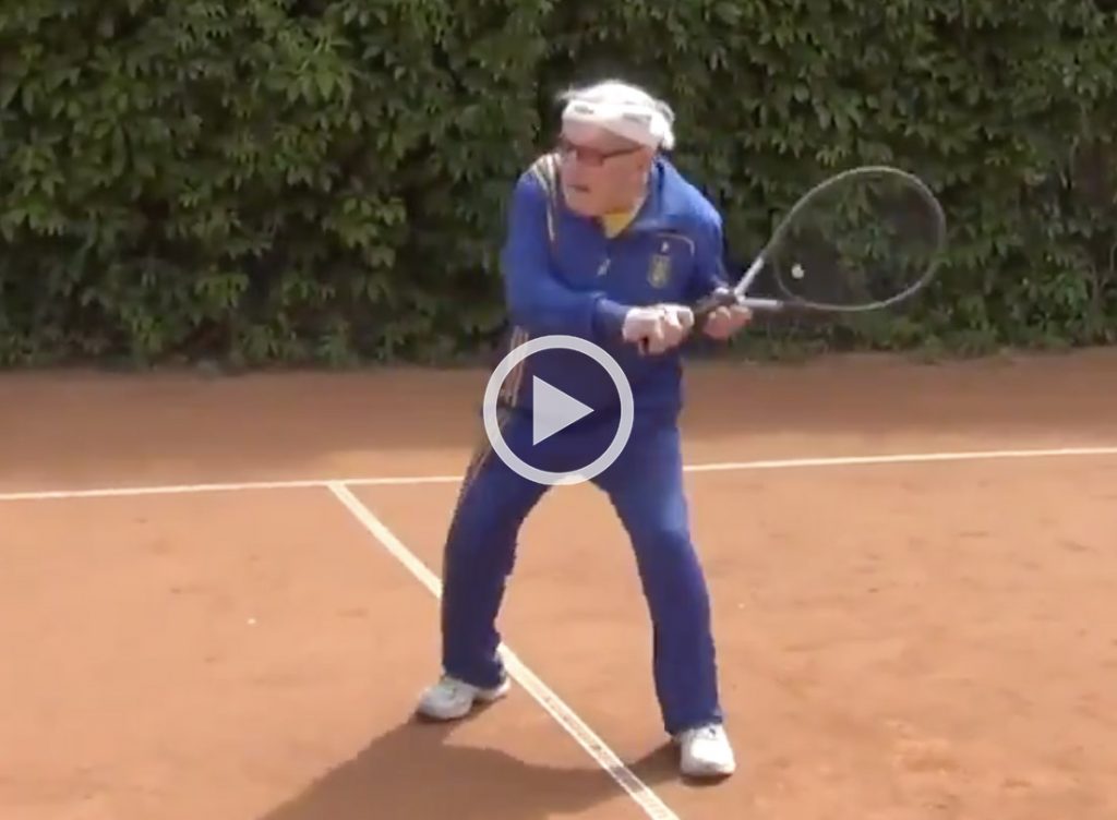 Leonid, a 96 anni leggenda del tennis