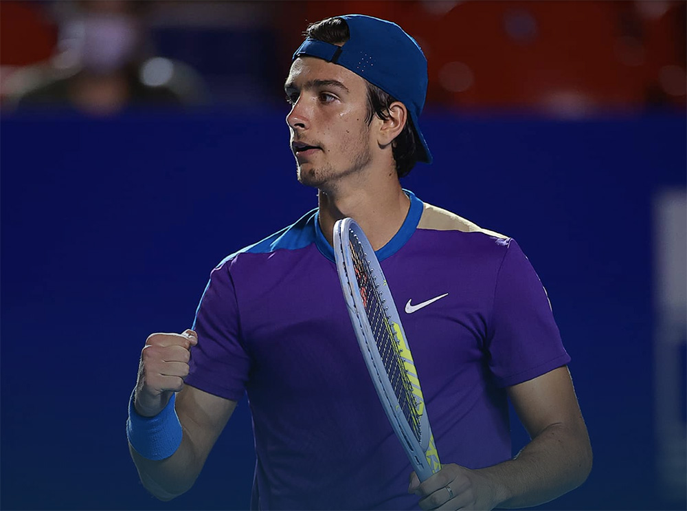 Musetti sconfitto da Tsitsipas ad Acapulco
