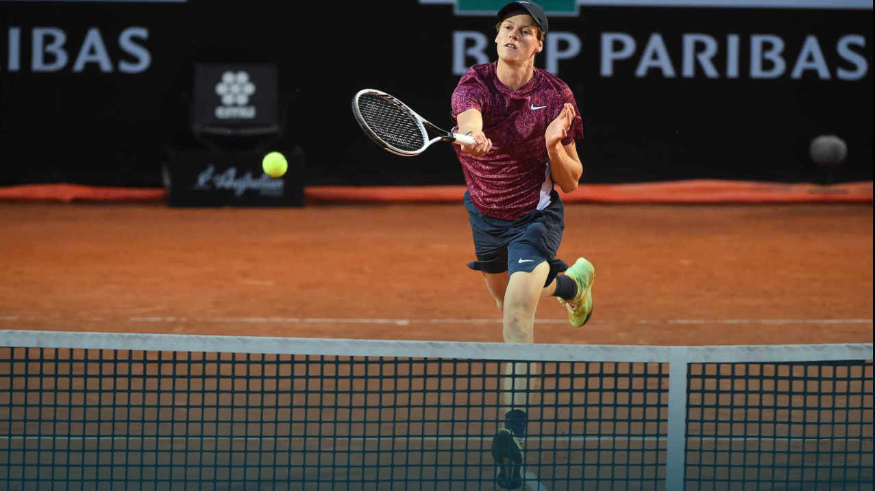 Roland Garros, Sinner vittoria col brivido: eliminato Herbert