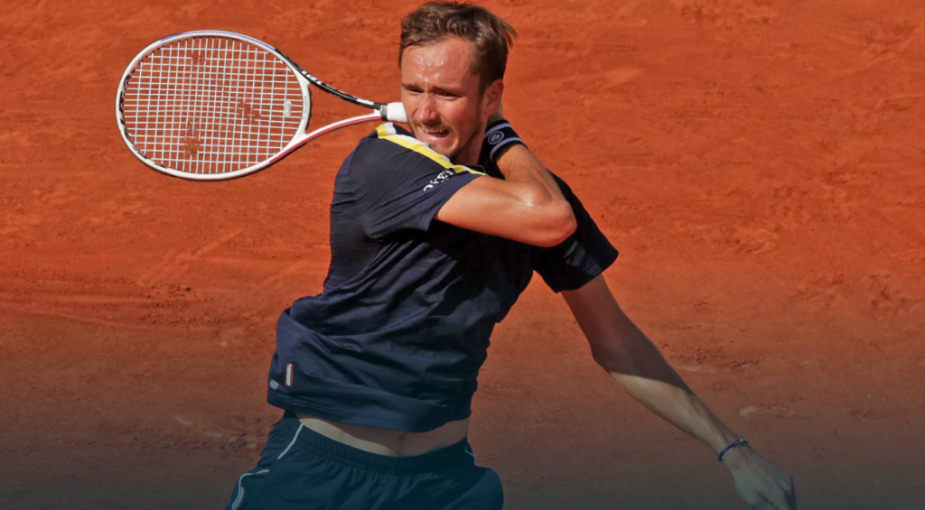 Medvedev duro con il Roland Garros: “Preferiscono Amazon alle persone”