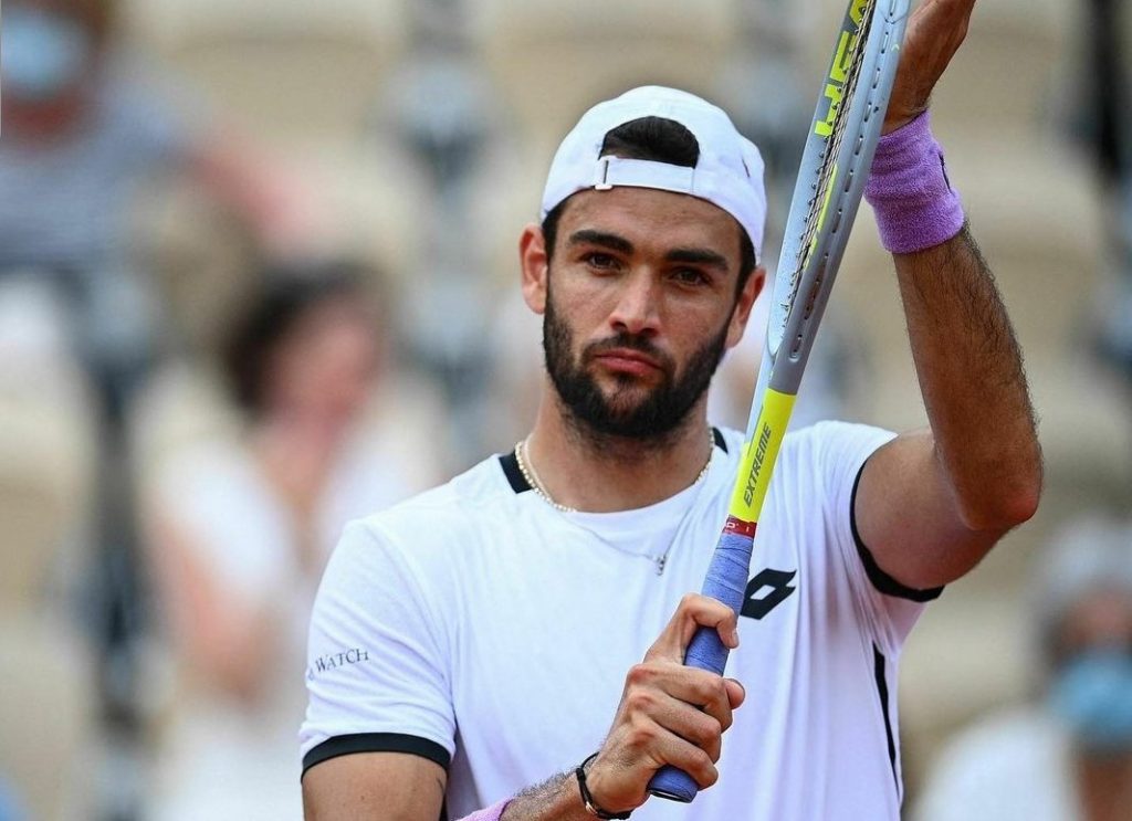 Matteo Berrettini vola al terzo turno a Wimbledon