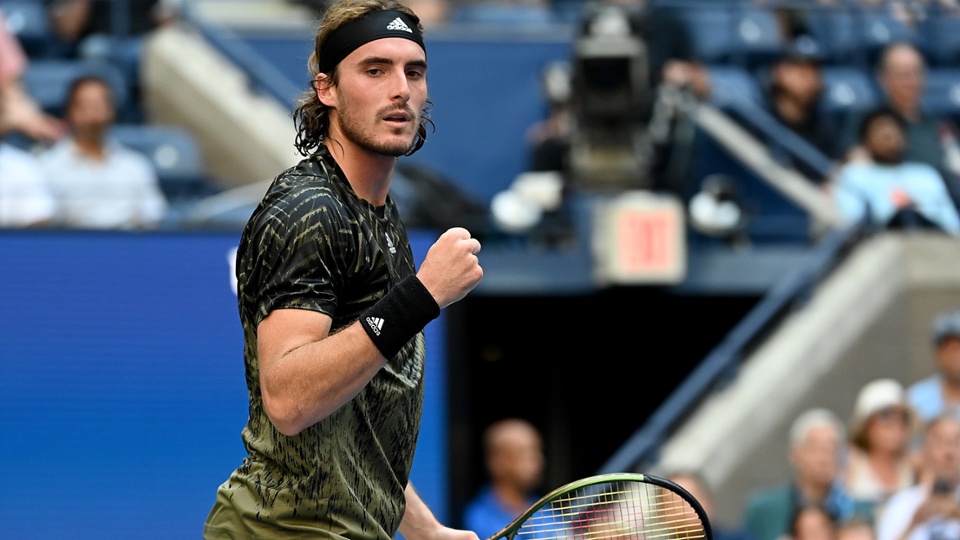Stefanos Tsitsipas continua a far discutere