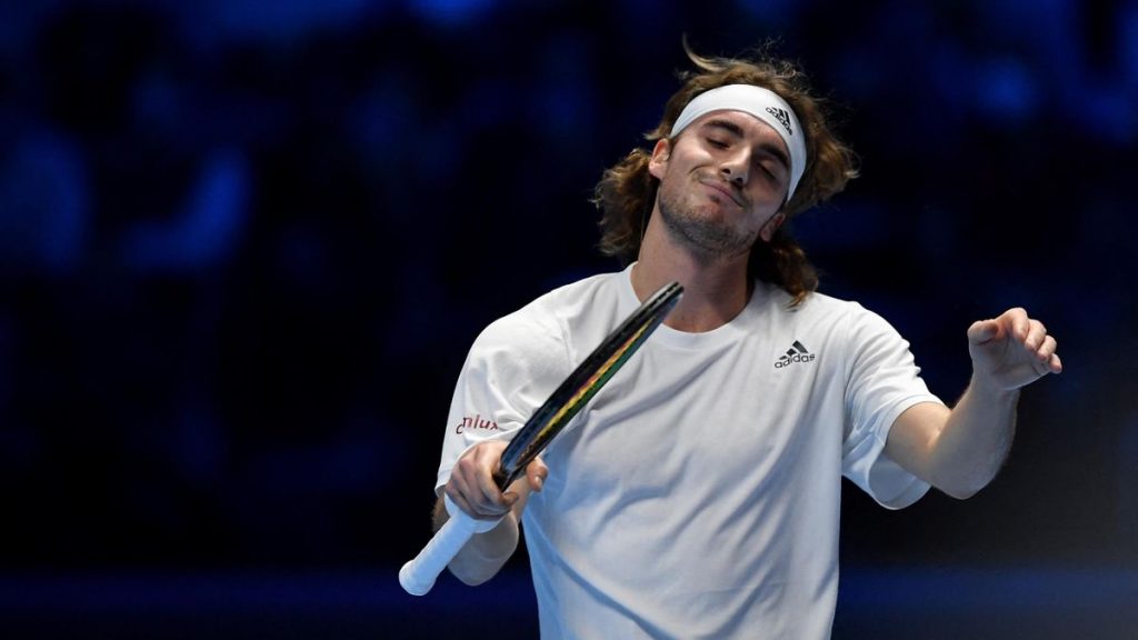 Tsitsipas scherza ancora sui toilet break