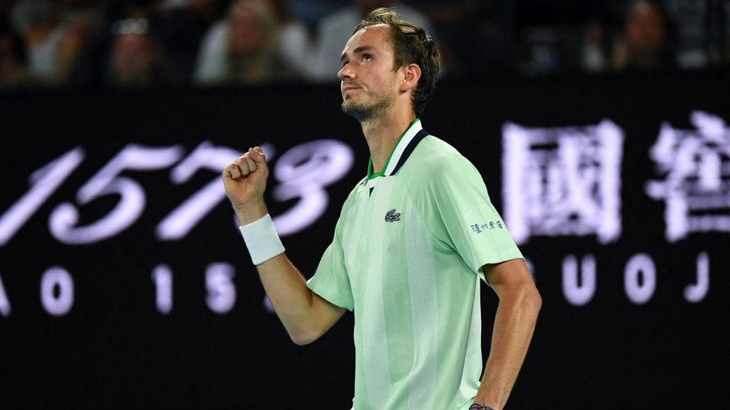 Australian Open, Medvedev sbrocca all'arbitro (VIDEO)