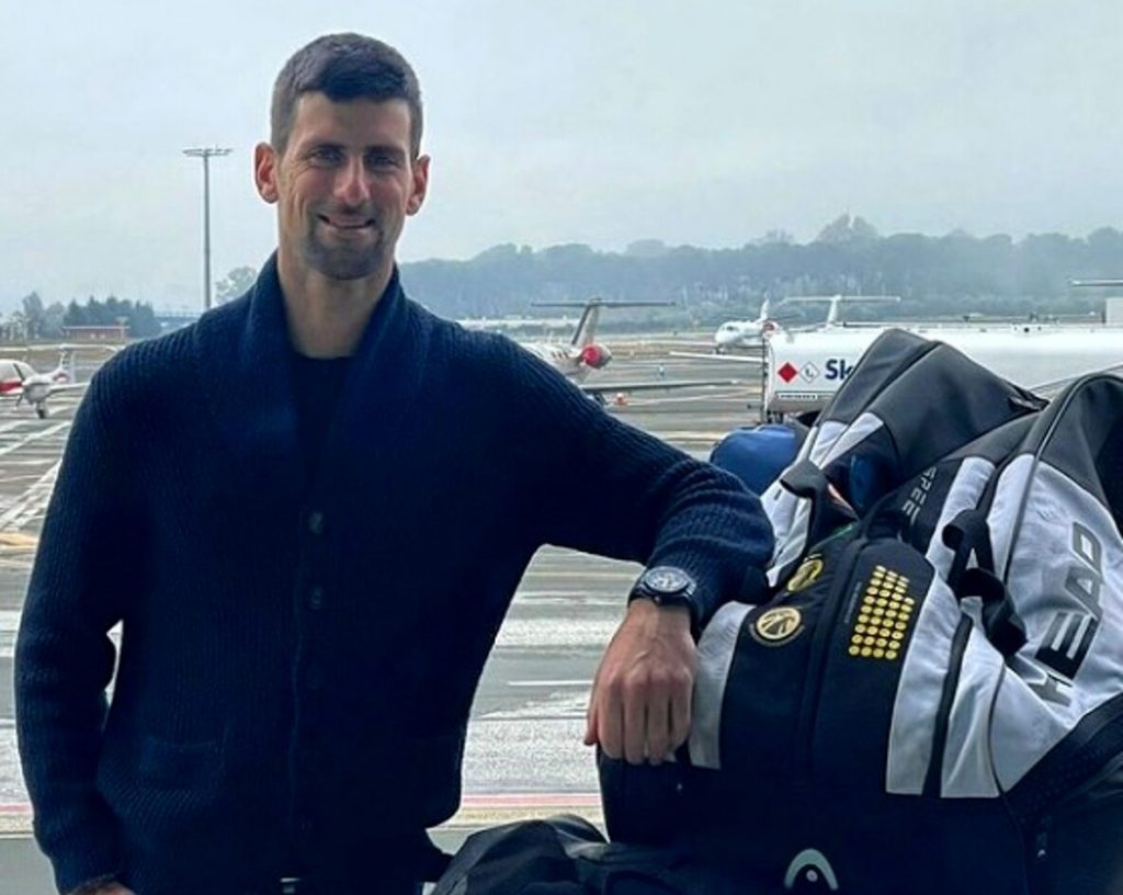 Caro Djokovic, non sarebbe stato meglio stare a casa?