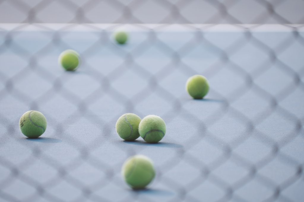 Padel, come usare i colpi contro la parete