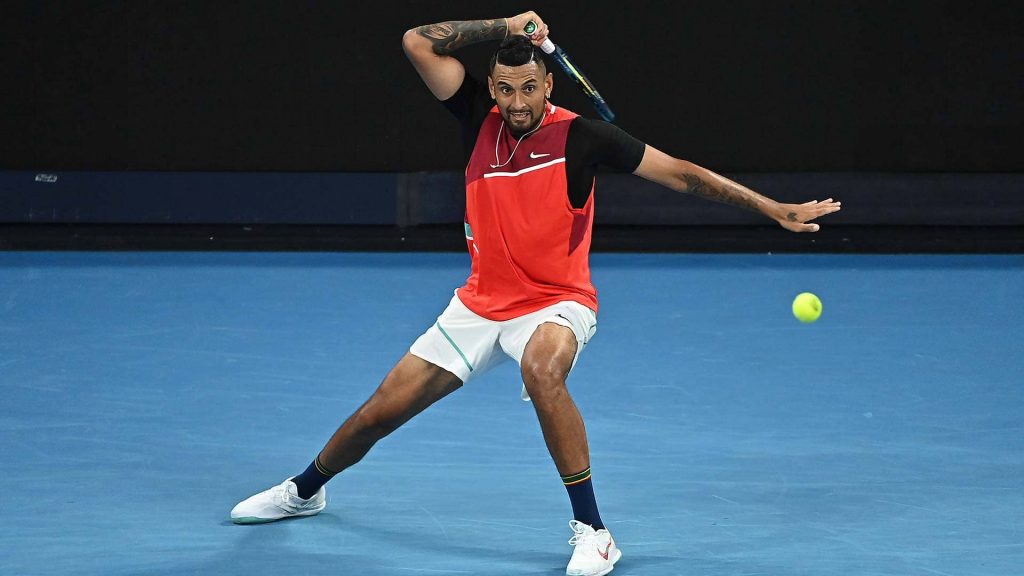 Australian Open 2022, show di Kyrgios (VIDEO)