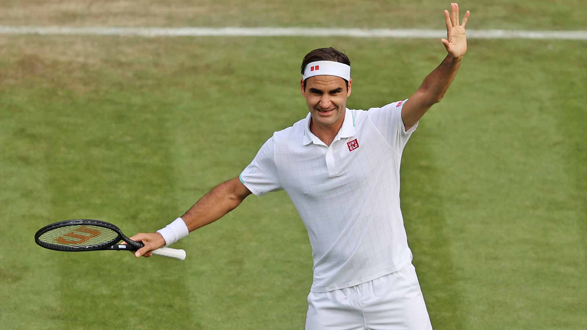 Federer, mai così in basso nel ranking da 20 anni