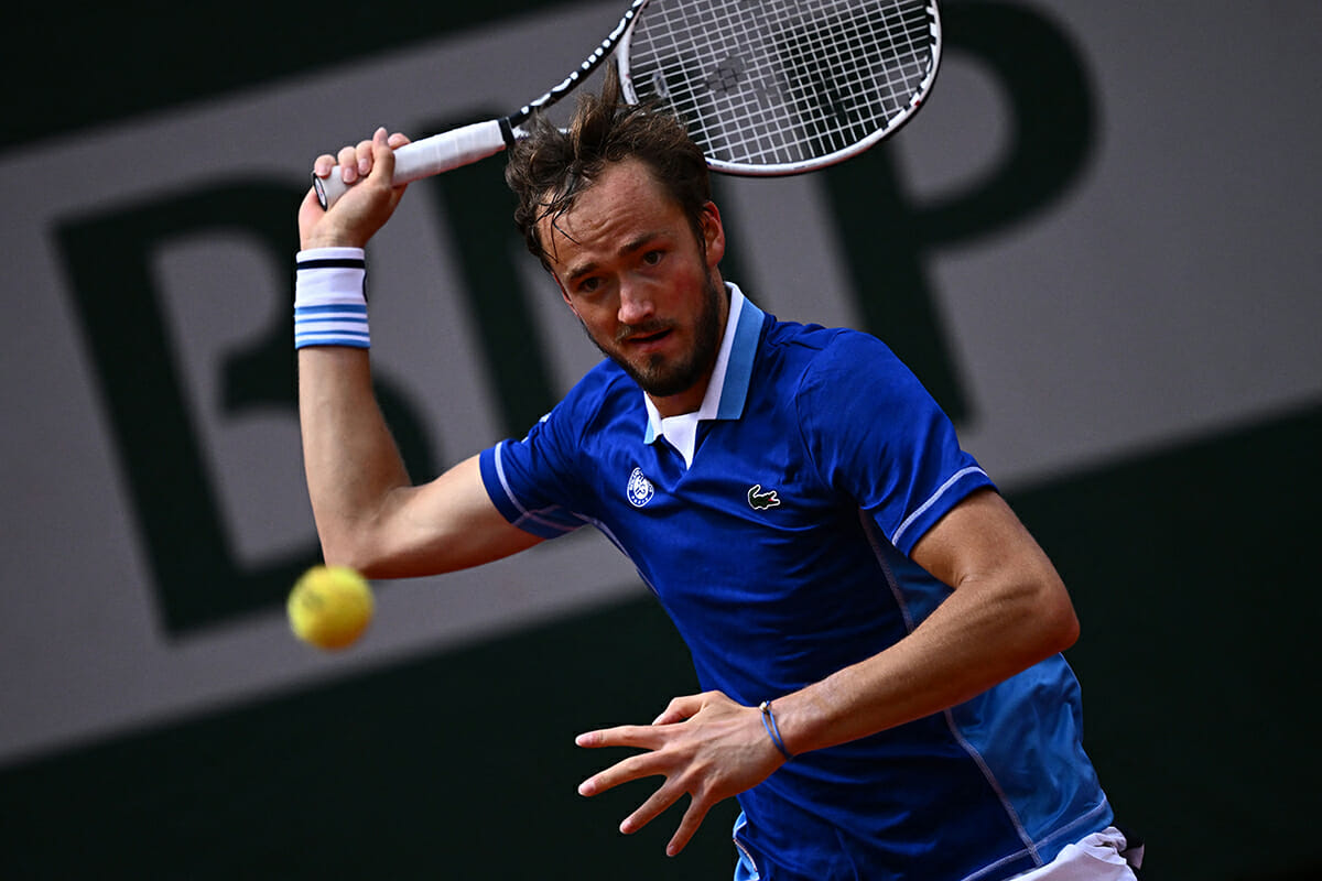 Roland Garros, Medvedev supera il difficile esame Kecmanovic