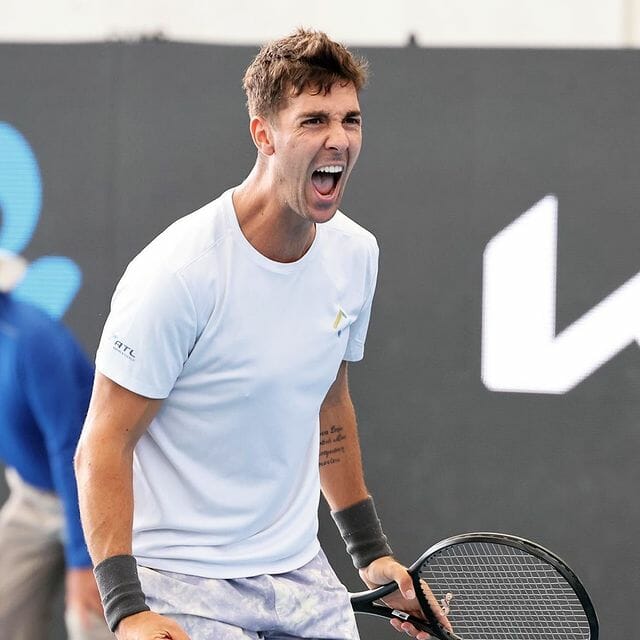 kokkinakis