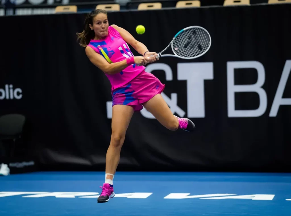 Berlino, il bellissimo gesto di fair play di Kasatkina per Kalinina (VIDEO)