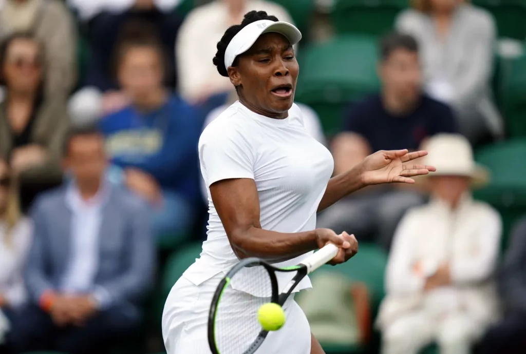 Wimbledon, Venus Williams si allena: ipotesi doppio misto?