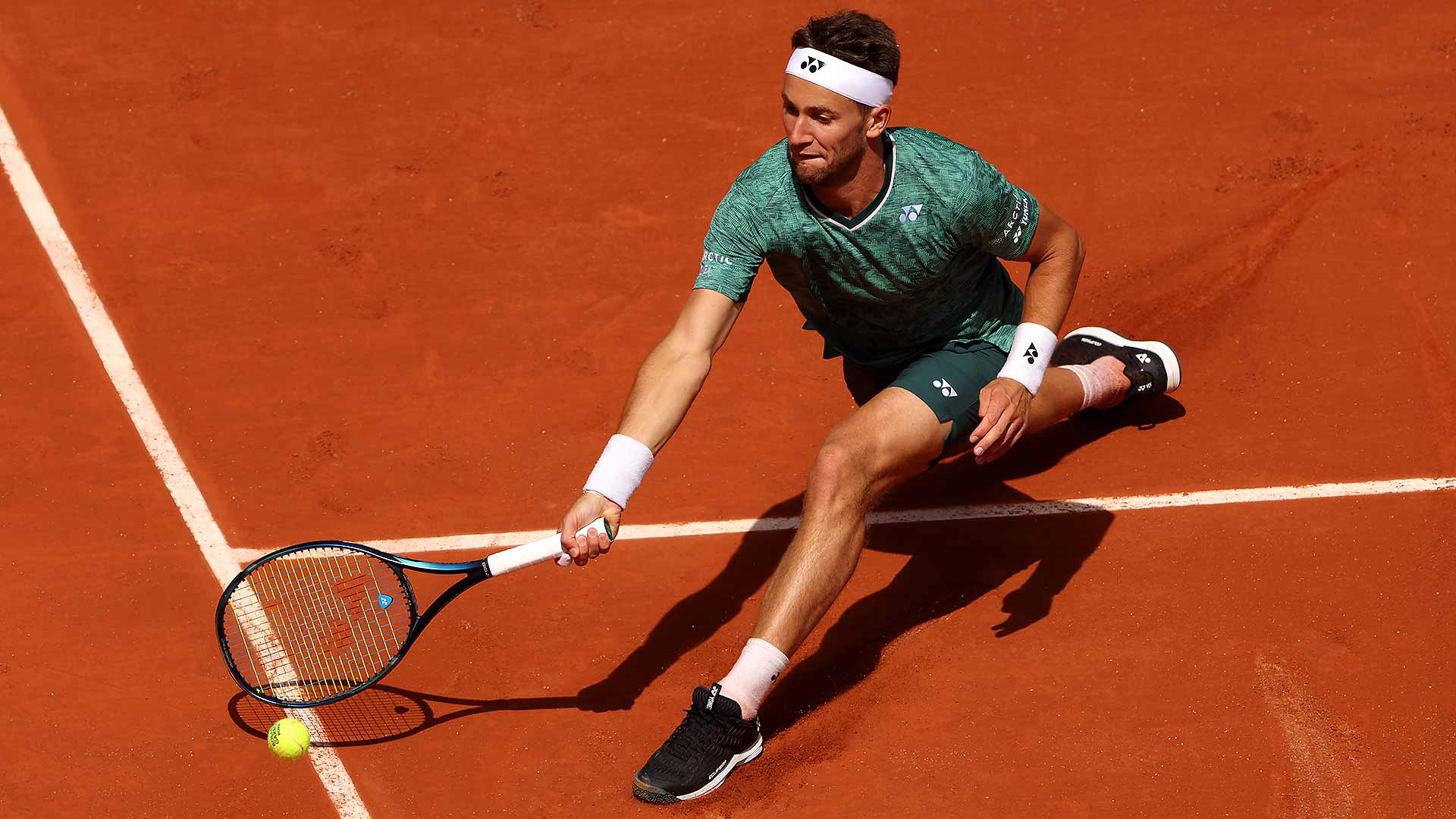 Roland Garros, Ruud-Rune: la polemica continua fuori dal campo
