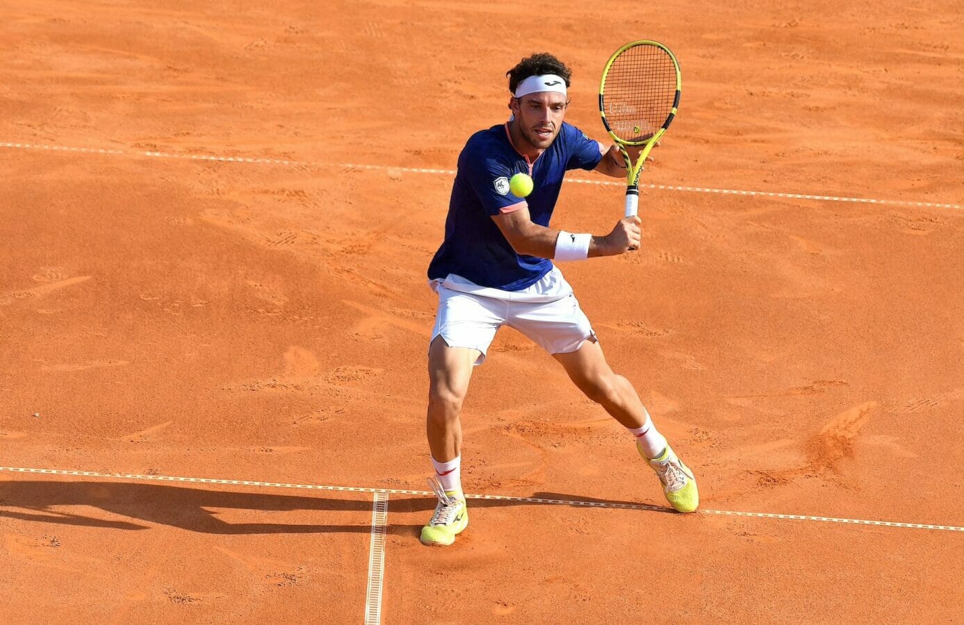 Umago, Cecchinato batte Musetti e vola ai quarti