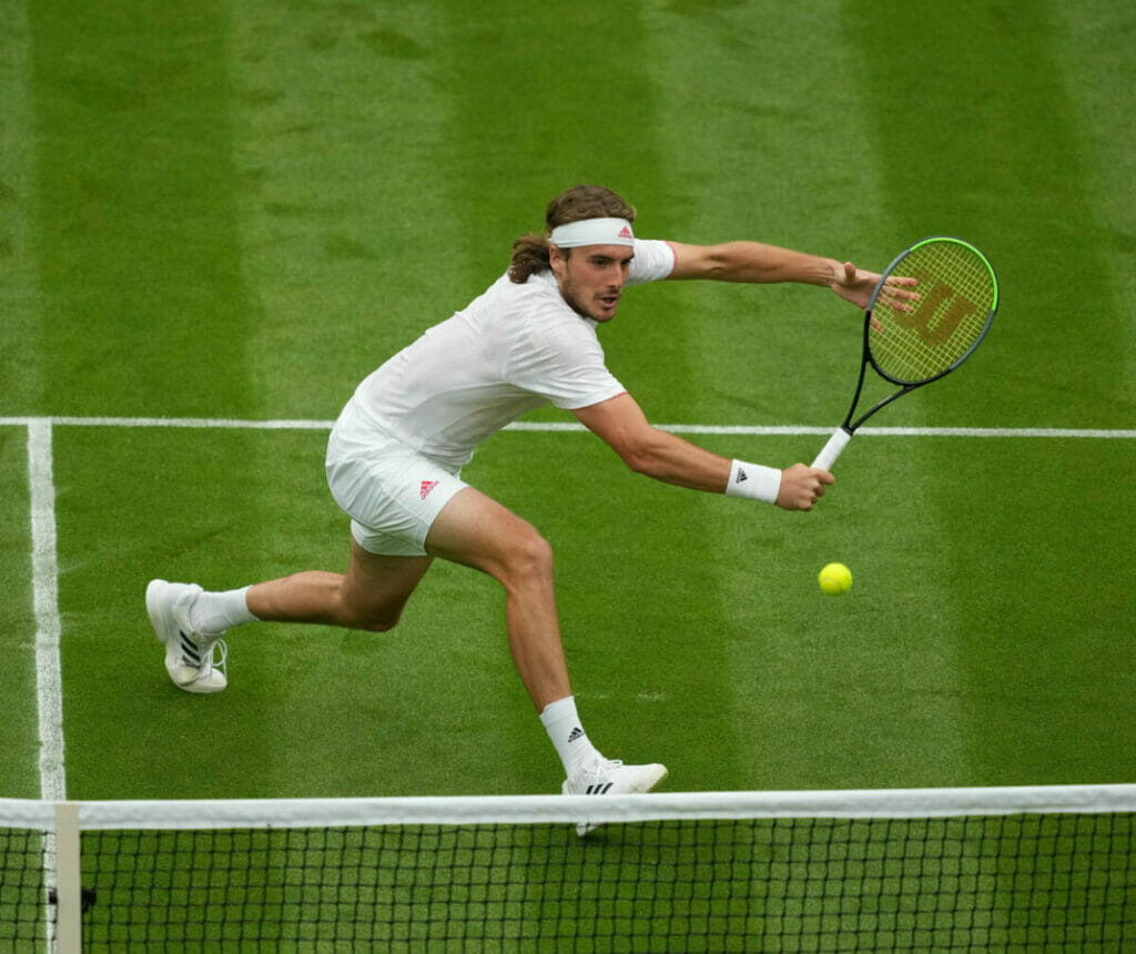 Wimbledon, il consiglio di Djokovic a Tsitsipas