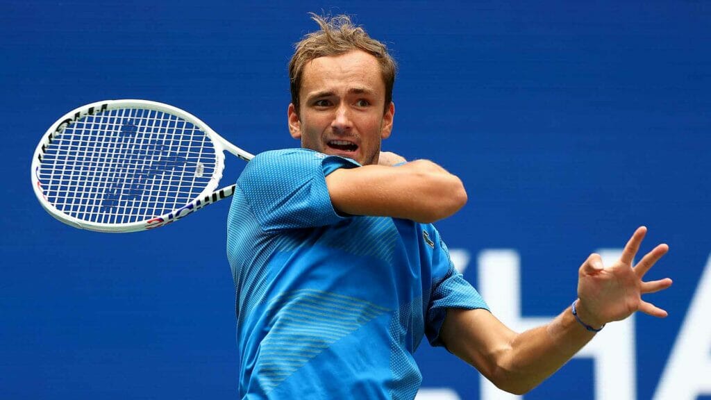 Medvedev, che scivolone col paragone Griner-Djokovic