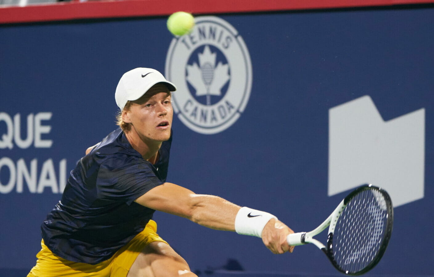 Jannik Sinner fuori a Montreal