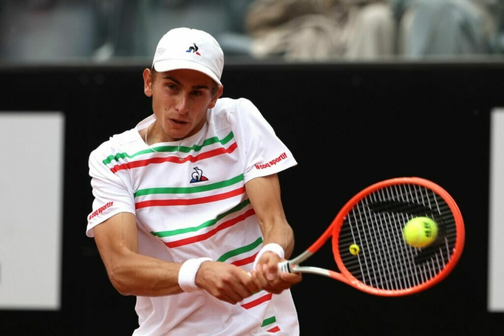 matteo arnaldi