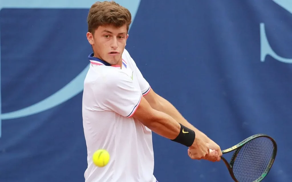 Atp Napoli: Nardi è fuori, ma che battaglia con Moutet