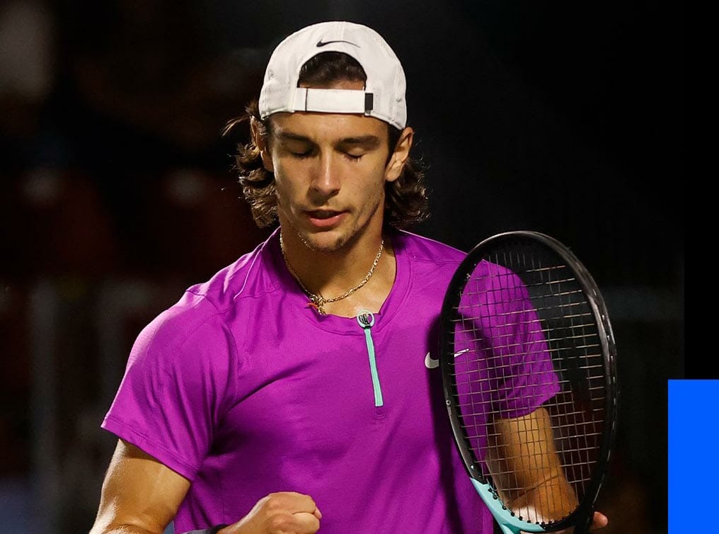Sontuoso Musetti, è finale con Berrettini a Napoli