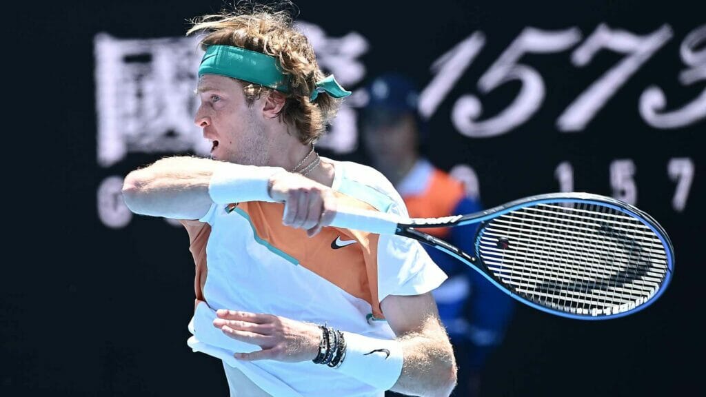 Australian Open, a Rublev il primo scontro diretto tra top10