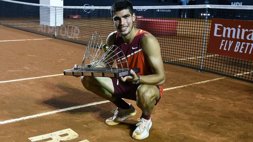Atp Rio de Janeiro, il bellissimo gesto di Alcaraz con la raccattapalle (VIDEO)