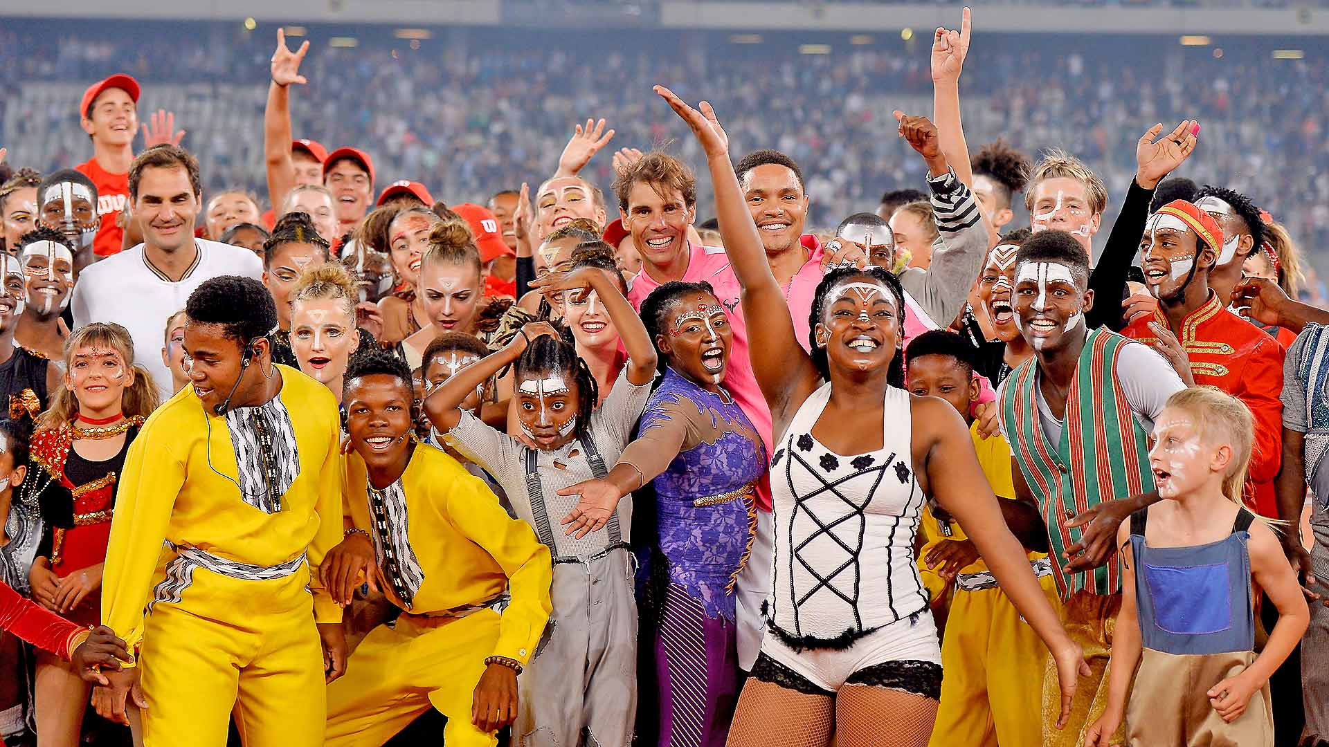 Federer e il ricordo del regalo a Nadal nell’ultima esibizione