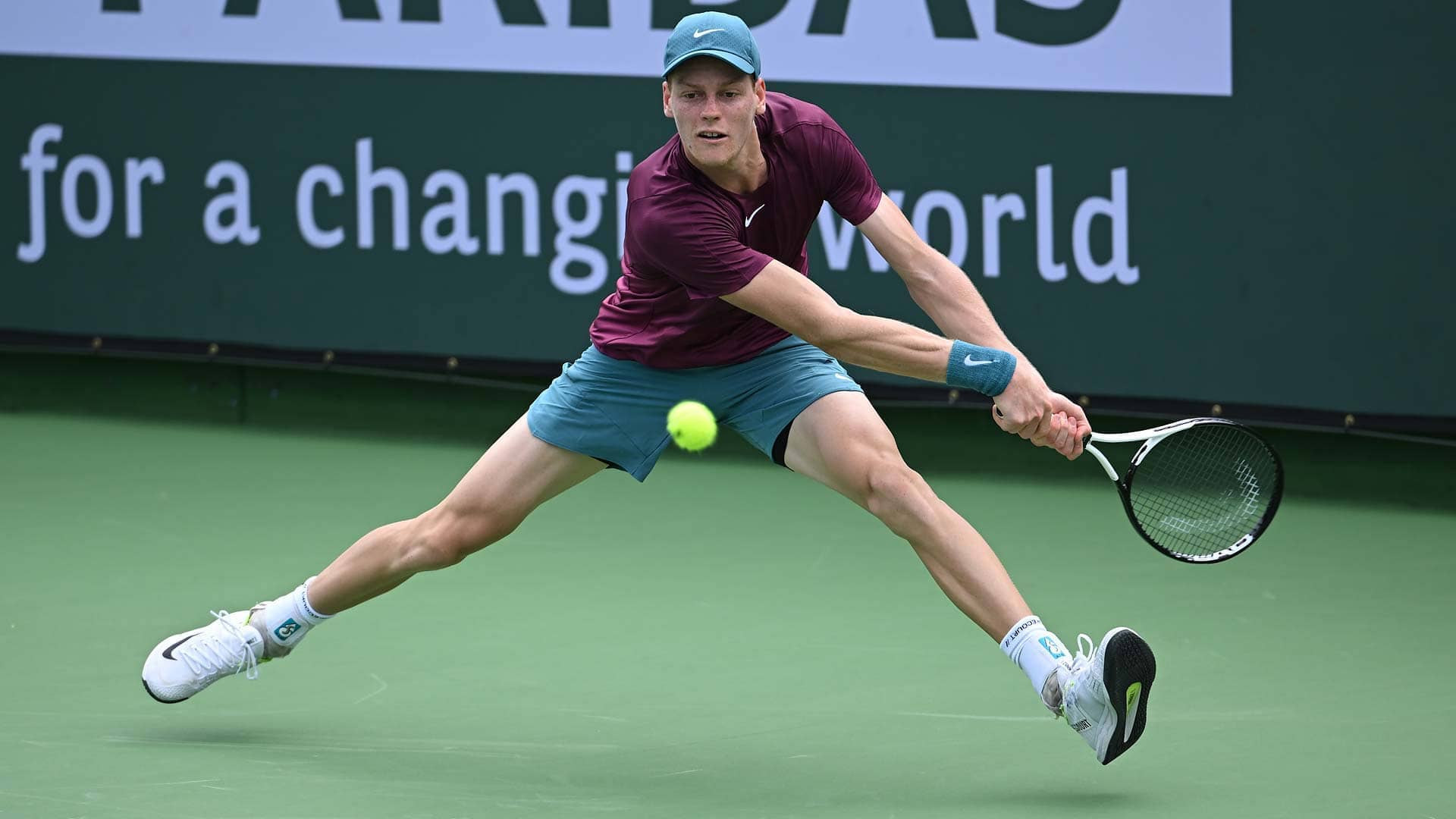Indian Wells, Sinner non trema e approda al quarto turno