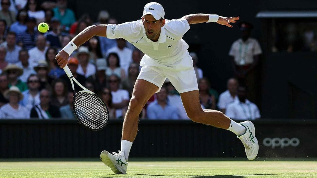 Wimbledon, le pose di Djokovic e Nakashima diventano virali: la reazione del web (FOTO)