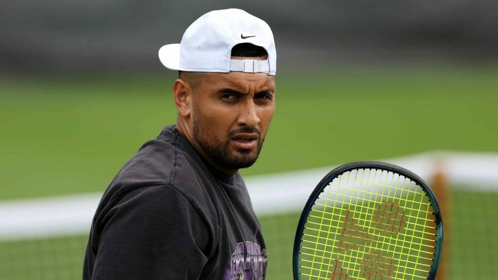Wimbledon, Kyrgios esalta Berrettini. E lo brucia…