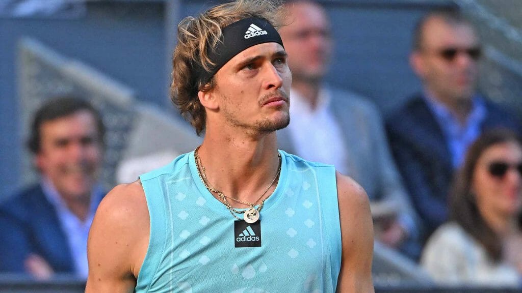 Zverev, ancora problemi fuori dal campo: in arrivo super multa