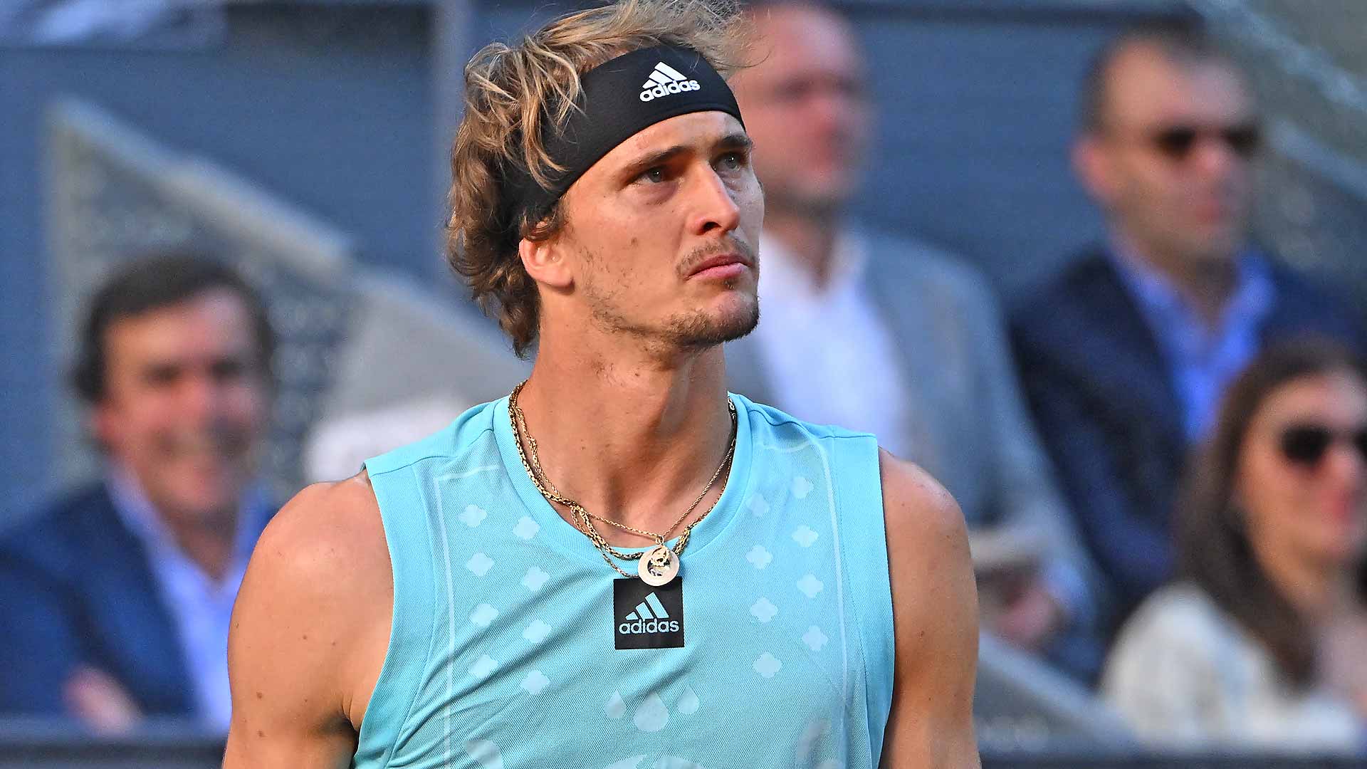 Zverev, ancora problemi fuori dal campo: in arrivo super multa