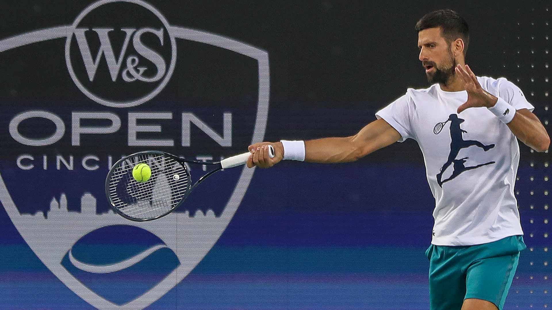 Cincinnati, Djokovic dichiara amore e scorda la sconfitta con Alcaraz
