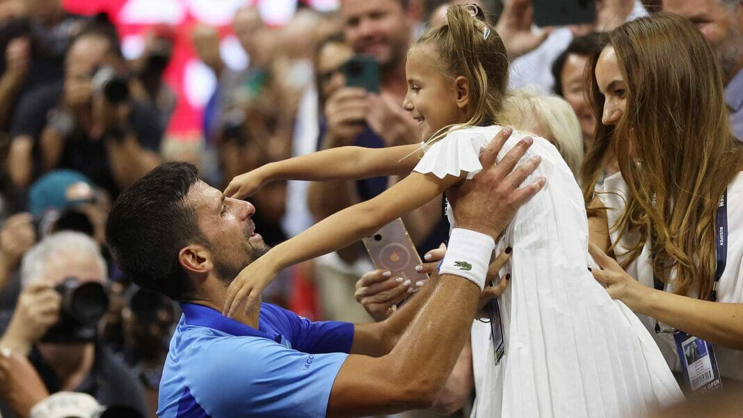 US Open, Djokovic tributa un omaggio a Kobe Bryant (VIDEO)