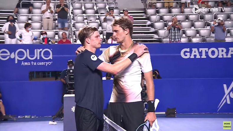 Atp e Wta in coro: niente più match in notturna. E sulle palline…