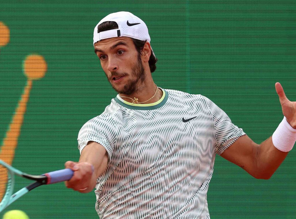 Musetti vince all'esordio a Montecarlo