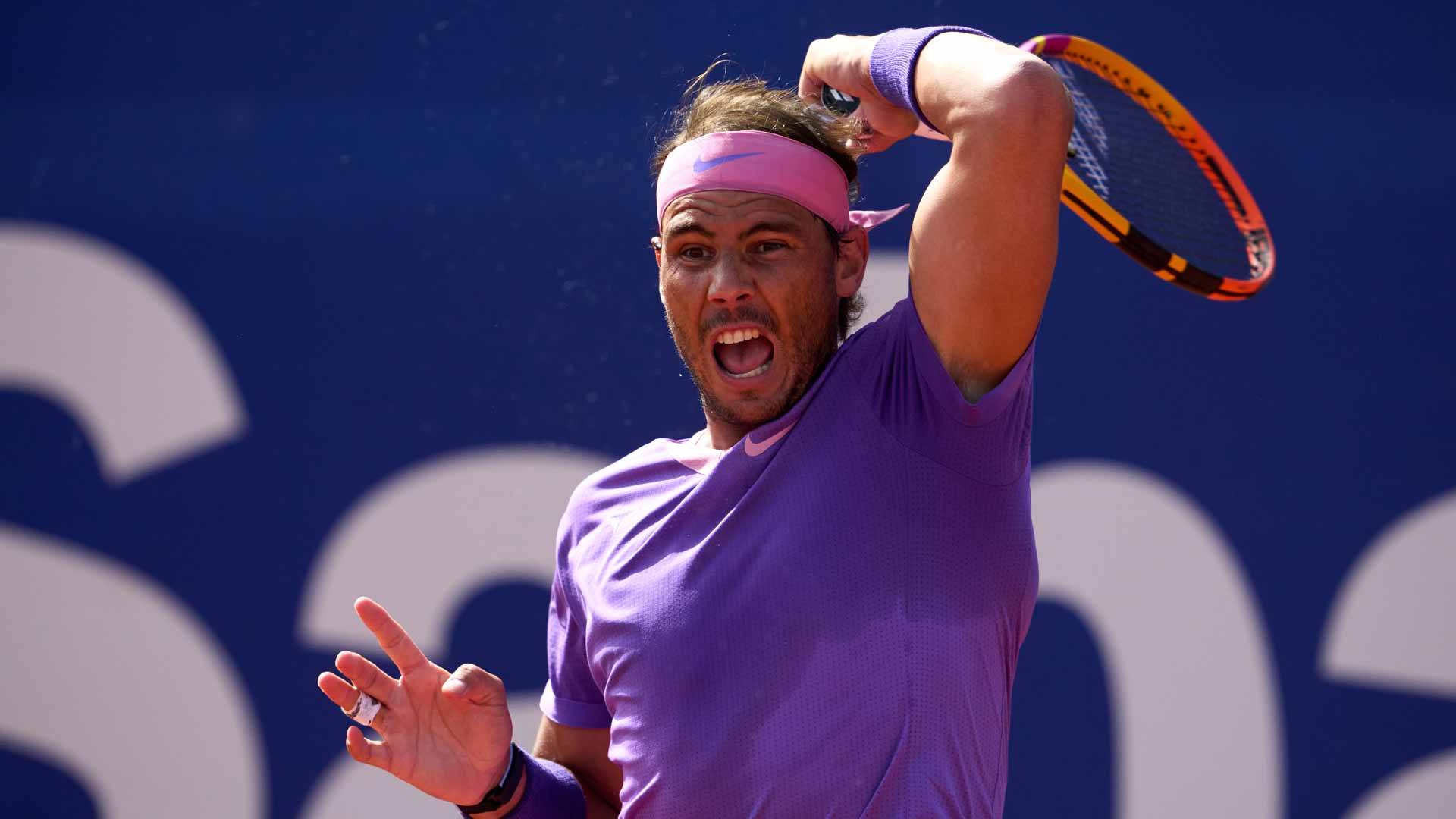 Barcellona, Nadal si allena sul centrale, ma frena gli entusiasmi: non sono sicuro se giocherò (VIDEO)