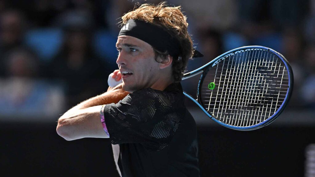Zverev risponde alle critiche di Federer: so di essere così