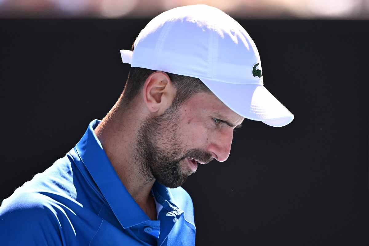 Novak Djokovic dolorante all'Australian Open