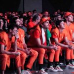 I Carota Boys durante un match di Jannik Sinner
