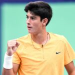 Federico Cinà esulta dopo aver vinto un punto