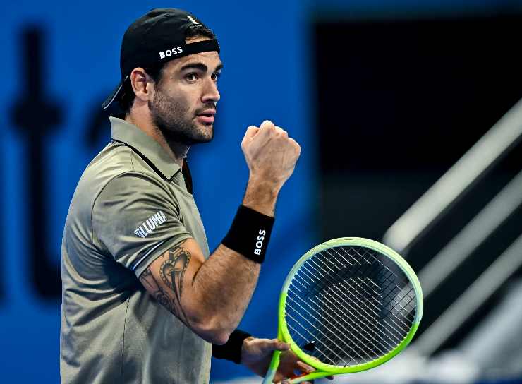 Matteo Berrettini esulta dopo un punto