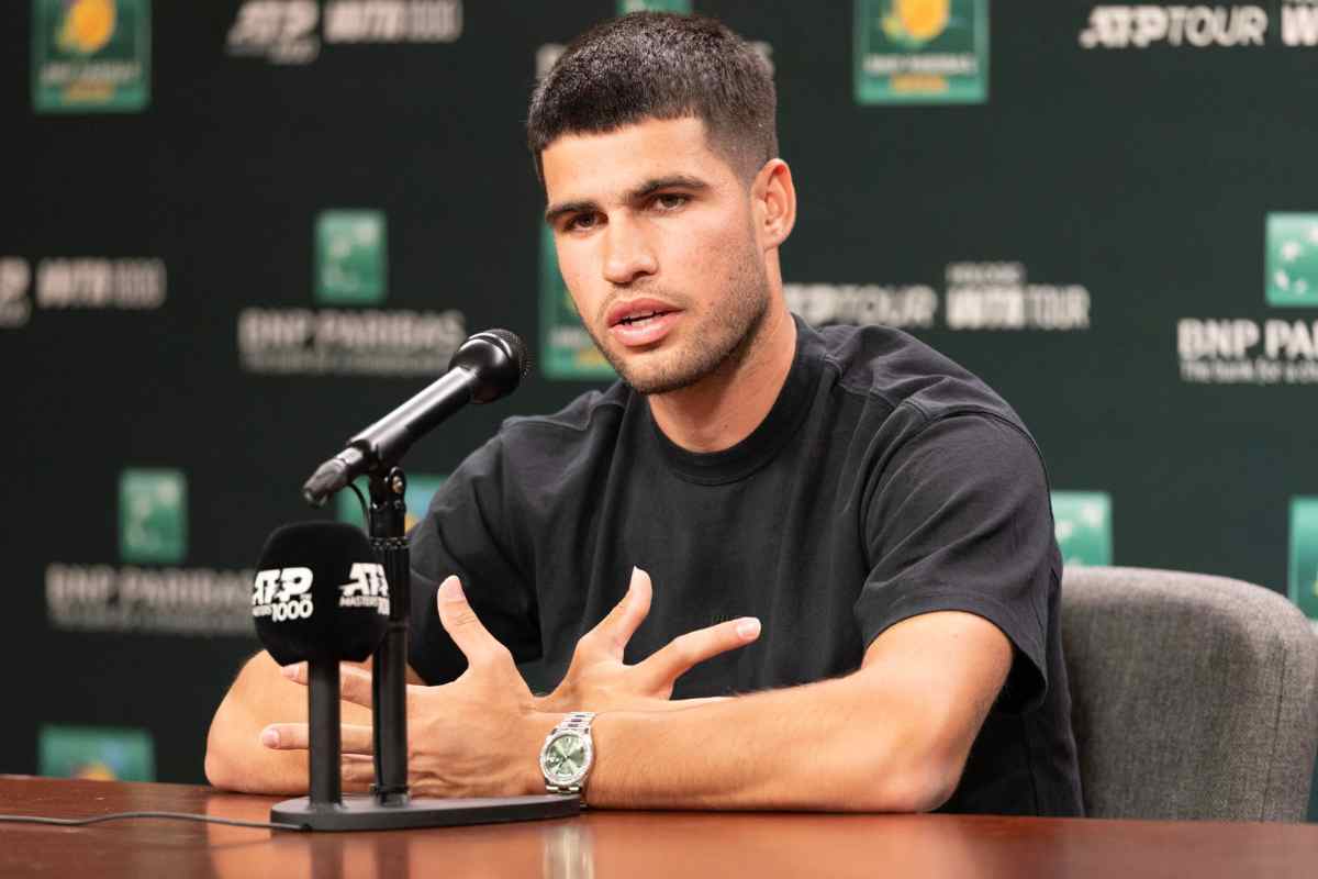 Carlos Alcaraz in conferenza stampa