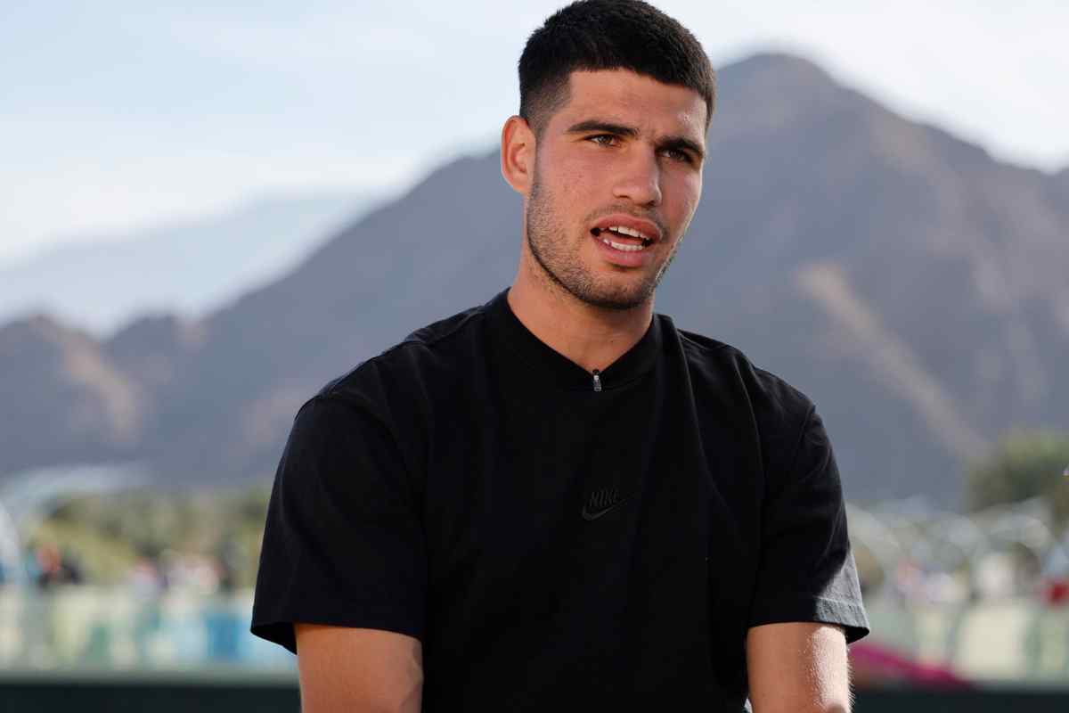 Carlos Alcaraz durante un'intervista
