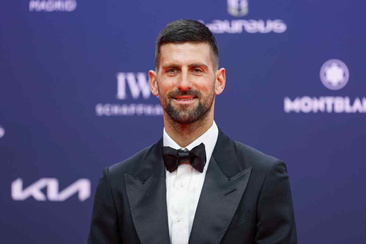 Novak Djokovic sorride