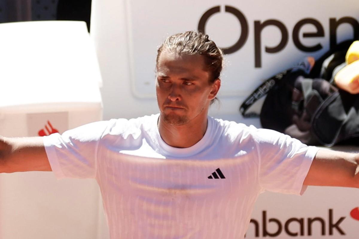 Sascha Zverev esulta a Madrid