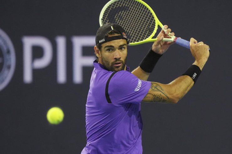 Berrettini pronto a colpire di rovescio